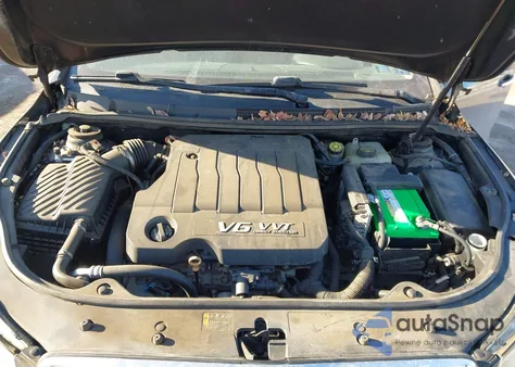 2013 Buick Lacrosse Leather Group z USA, uszkodzony, nr VIN 1G4GC5E33DF320174